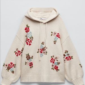 Zara NWT floral sweater sweatshirt
